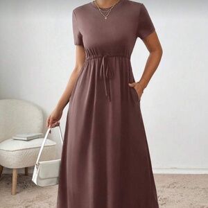 Woman's size medium midi dress